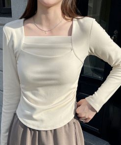 厚みのあるベルベットの長袖を備えた秋冬用の女性用ボトリングシャツ